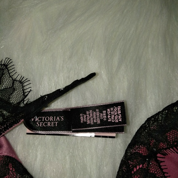 Victoria's Secret unlined bra - Picture 4 of 4